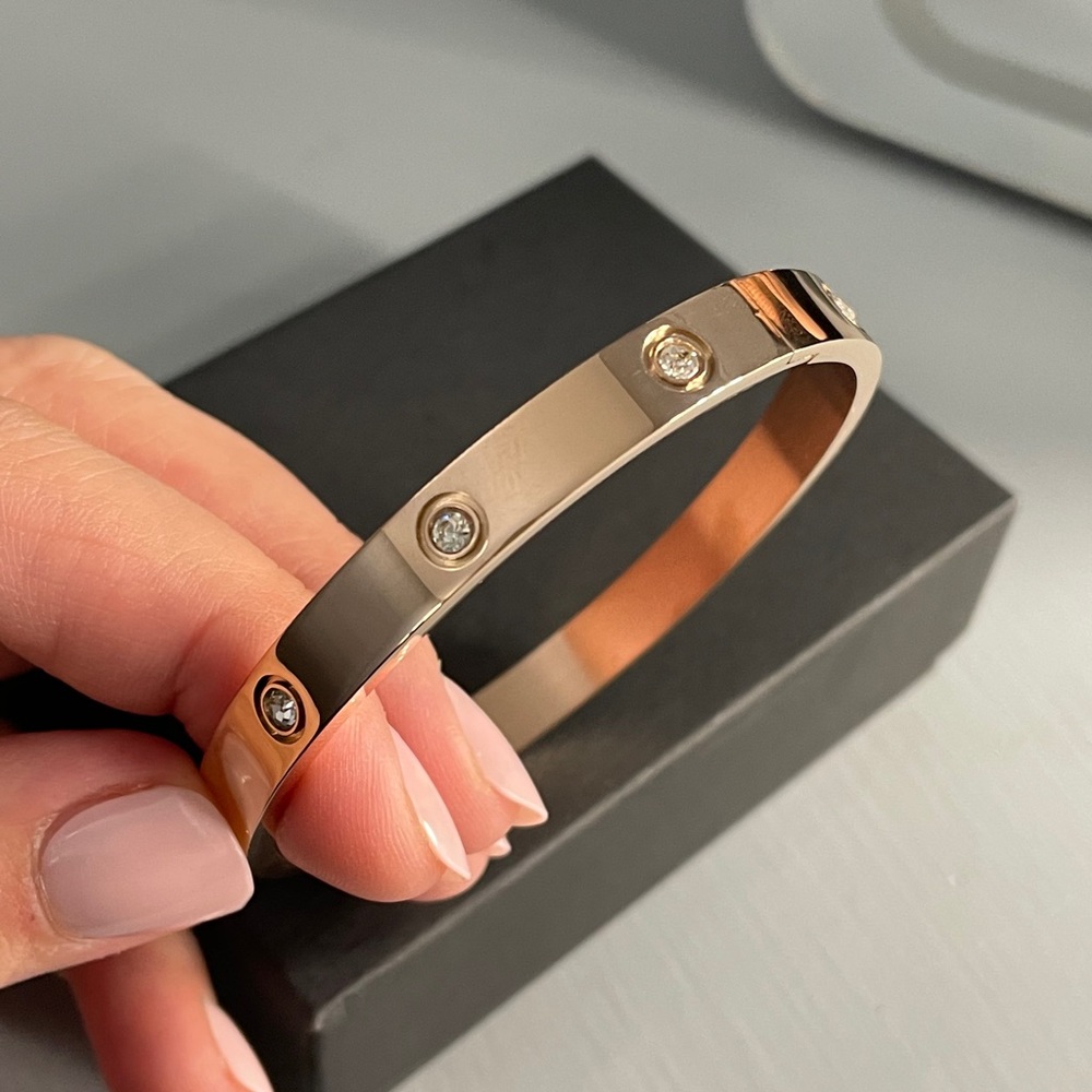 Stainless steel bangle bracelet - Picture 4 of 16